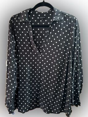 torrid Black and White Polka Dot V-Neck Collared Blouse
